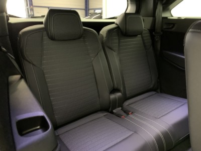 Peugeot 5008 Hybrid 145 e-DCS6 GT