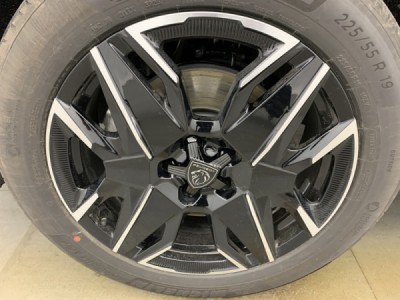 Peugeot 5008 Hybrid 145 e-DCS6 GT