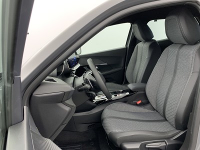 Peugeot 2008 Hybrid 145 e-DCS6 Allure