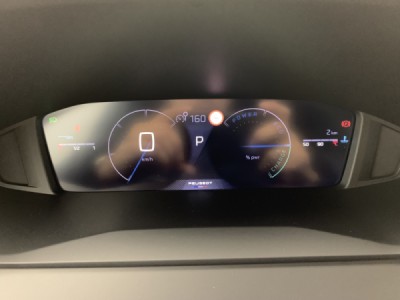 Peugeot 2008 Hybrid 145 e-DCS6 Allure