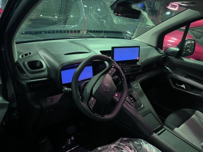 Citroën Berlingo Taille M BlueHDi 130 S&S EAT8 Max