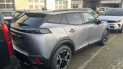 Peugeot 2008 130 S&S EAT8 Allure