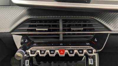 Peugeot 208 Hybrid 110 e-DCS6 Allure