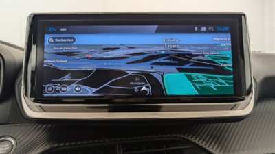 Peugeot 2008 Hybrid 136 e-DCS6 Allure