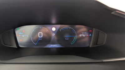 Peugeot 2008 Hybrid 136 e-DCS6 Allure