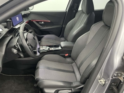 Peugeot 2008 NOUVEAU Hybrid 145 e-DCS6 GT