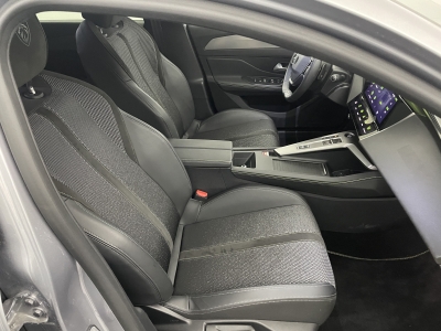 Peugeot 308 Hybrid 145 e-DCS6 GT