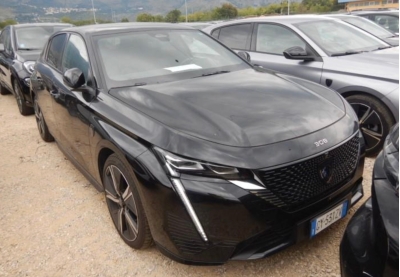 Peugeot308Hybrid 145 e-DCS6 GT