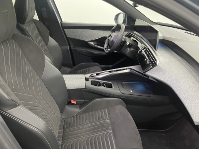 Peugeot 3008 NOUVEAU Hybrid 145 e-DCS6 GT