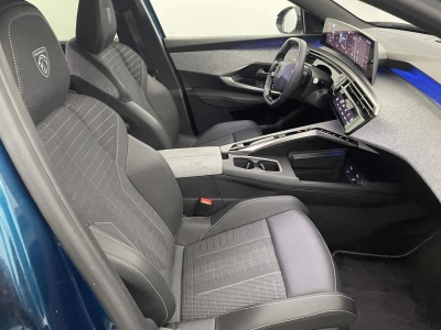 Peugeot 5008 Hybrid 145 e-DCS6 GT