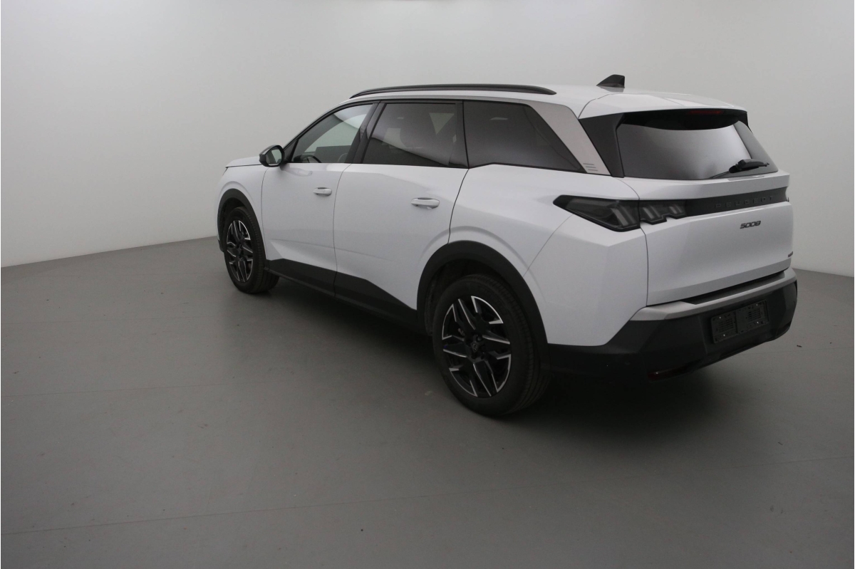 Peugeot 5008 6