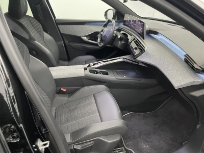 Peugeot 5008 Hybrid 145 ch e-DCS6 GT