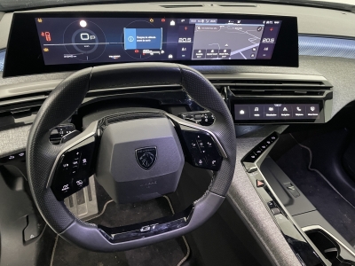 Peugeot 5008 Hybrid 145 ch e-DCS6 GT