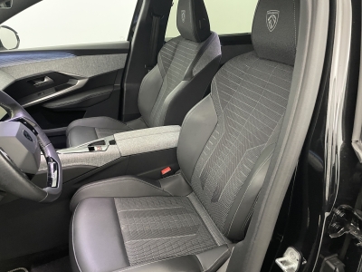 Peugeot 5008 Hybrid 145 ch e-DCS6 GT