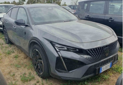 Peugeot 408 PHEV 225 e-EAT8 GT