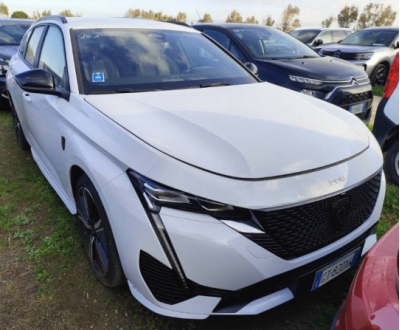 Peugeot308 SWPureTech 130ch S&S EAT8 GT