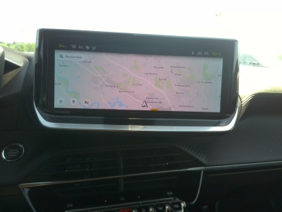 Peugeot 2008 Hybrid 136 e-DCS6 GT