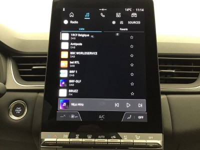 Renault Captur TECHNO