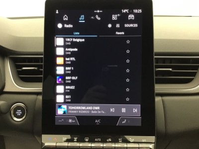 Renault Captur TECHNO