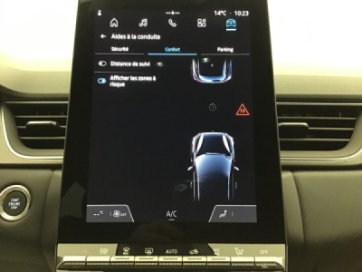 Renault Captur TECHNO