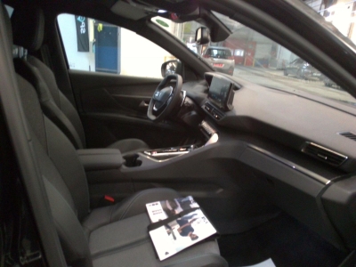 Peugeot 3008 Hybrid 180 e-EAT8 Allure Pack