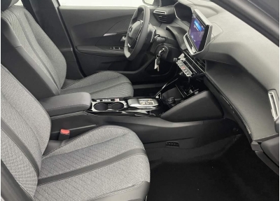 Peugeot 2008 NOUVEAU Hybrid 145 e-DCS6 Allure