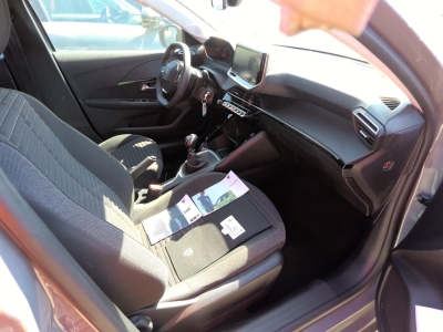 Peugeot 208 PureTech 100 S&S BVM6 Active