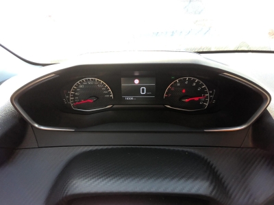 Peugeot 208 PureTech 100 S&S BVM6 Active