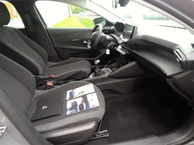 Peugeot 208 PureTech 100 S&S BVM6 Active