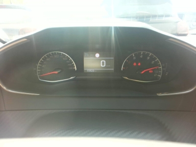 Peugeot 208 PureTech 100 S&S BVM6 Active