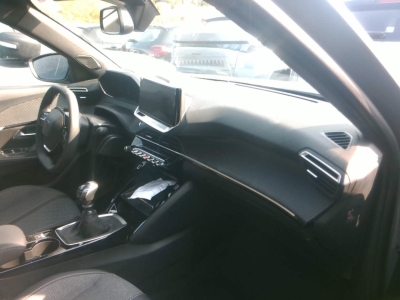 Peugeot 2008 NOUVEAU 100 S&S BVM6 Allure