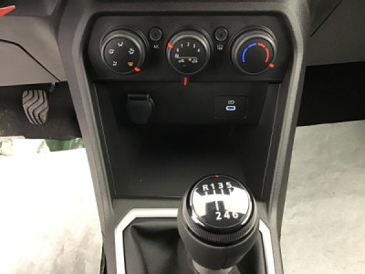 Dacia Sandero STEPWAY EXPRESSION TCE 90 6 v