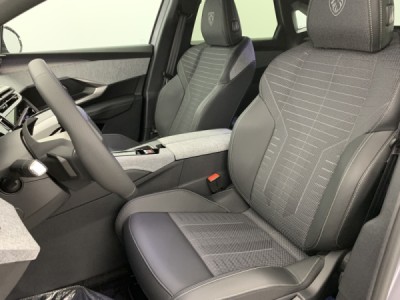 Peugeot 3008 Hybrid 145 e-DCS6 GT