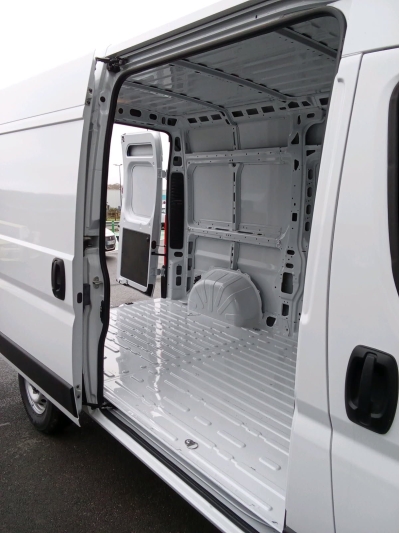 Peugeot Boxer FGN TOLE 3.5 T L2H2 180 S&S BVA8