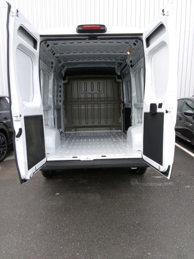 Peugeot Boxer FGN TOLE 3.5 T L2H2 180 S&S BVA8