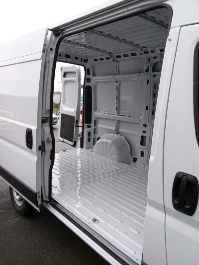 Peugeot Boxer FGN TOLE 3.5 T L2H2 180 S&S BVA8