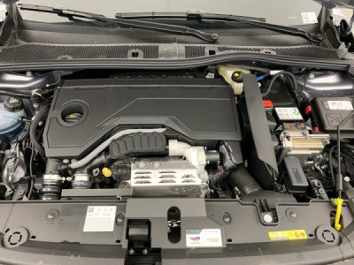 Peugeot 208 Hybrid 110 e-DCS6 Allure