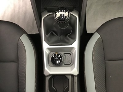 Dacia Bigster EXTREME MHEV  130 6 v