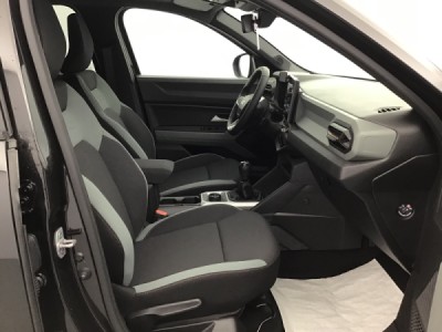 Dacia Bigster EXTREME MHEV  130 6 v