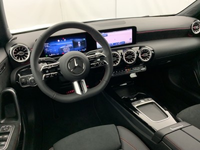 Mercedes Benz Classe A 200 d 8G-DCT AMG Line