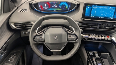 Peugeot 3008 Hybrid 180 e-EAT8 Allure Pack