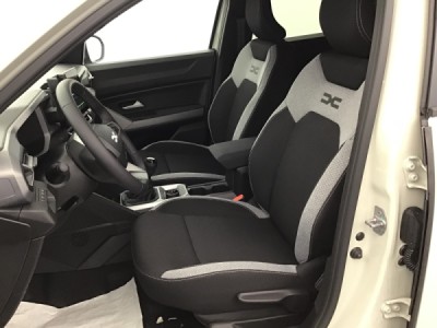 Dacia Duster JOURNEY MHEV 4X4 130 6 v