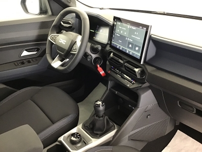 Dacia Bigster EXPRESSION MHEV  130 6 v