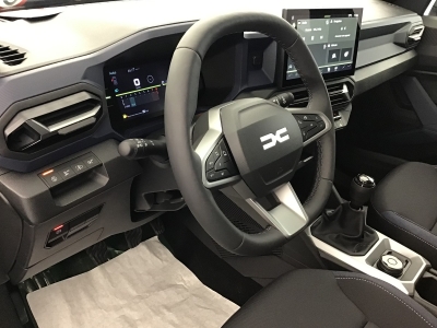 Dacia Bigster EXPRESSION MHEV  130 6 v