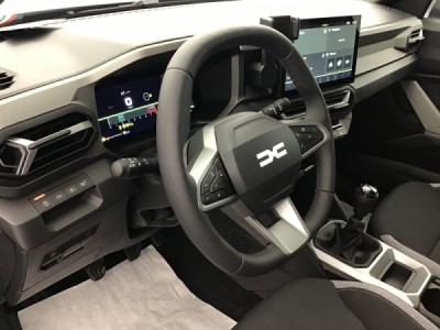 Dacia Bigster JOURNEY MHEV  140 6 v