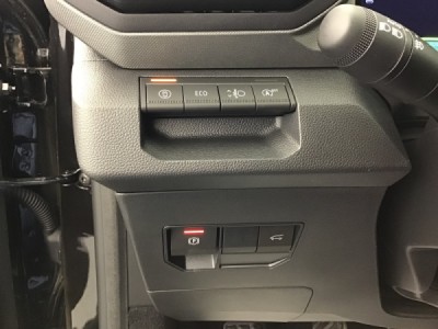 Dacia Bigster JOURNEY MHEV  140 6 v