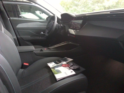 Peugeot 308 Hybrid 145 e-DCS6 Allure