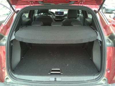 Peugeot 2008 Hybrid 145 e-DCS6 Allure