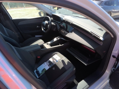 Peugeot 308 Hybrid 145 e-DCS6 Allure