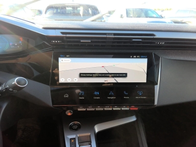 Peugeot 308 Hybrid 145 e-DCS6 Allure